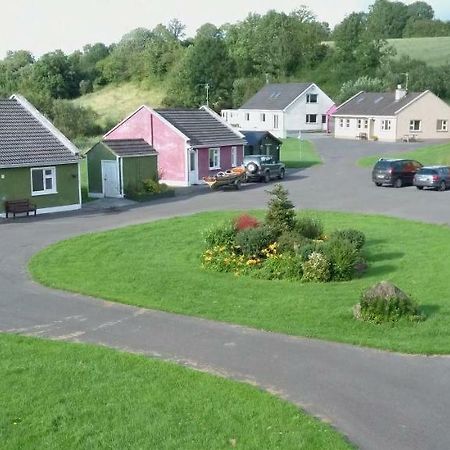 Clonandra Cottages Belturbet Eksteriør bilde