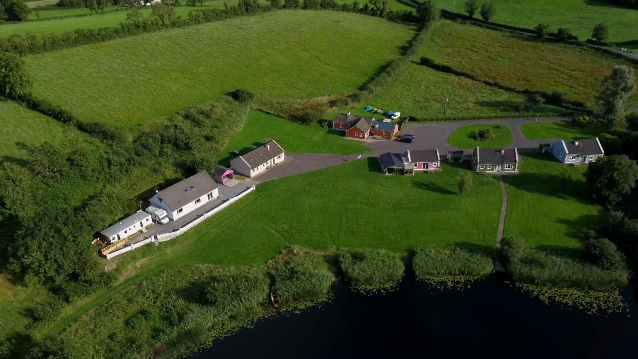 Clonandra Cottages Belturbet Eksteriør bilde